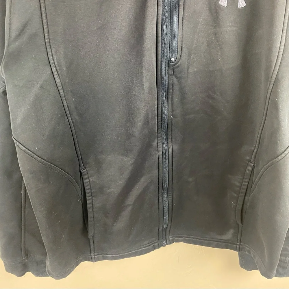 Under Armour Black Zip-up Jacket Men’s Large